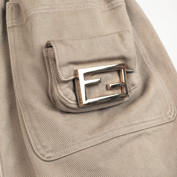 Fendi Resort 2023 Runway Baguette Taupe Cotton-Denim Cargo Mini Skirt - Picture 6 of 14